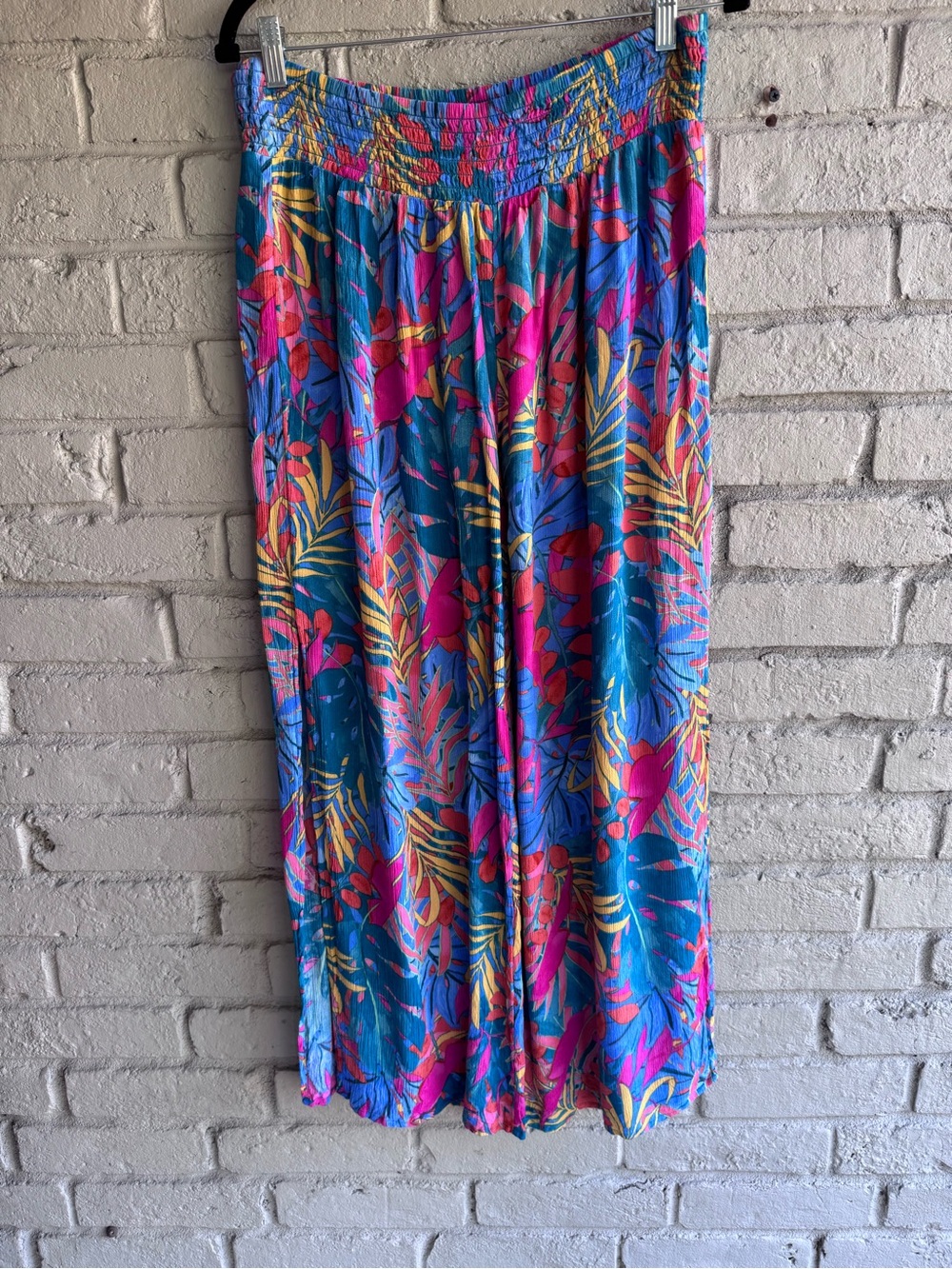 KONA SOL Sz L EUC Hawaiian Beach Resort Surf Multi Color Wide leg pant w/24”slit